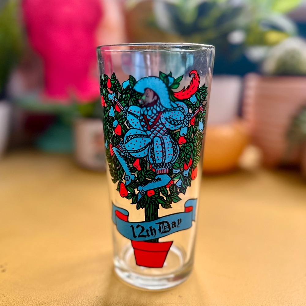 RARE Vintage Misprinted 12 Days of Christmas Glass, Day 12